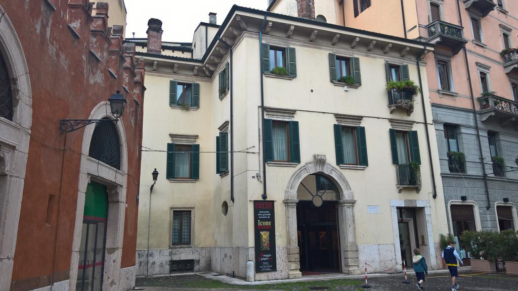 Casa Ferrari Appartamento Verona Sanificato Ozono Esterno foto